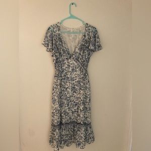 Gorgeous blue and white almost floor length dress. Size Small.